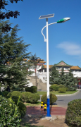 道路太陽能路燈:怎么選擇瓦數(shù)？
